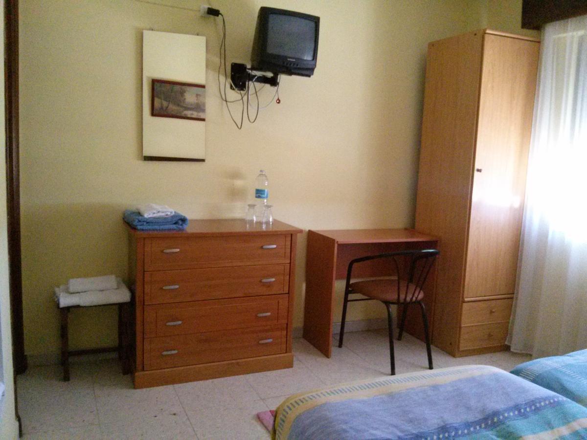 Hostal La Ponderosa Sancti Spíritus Екстериор снимка